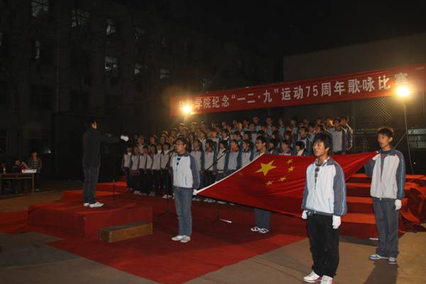 http://soft.zzti.edu.cn/webform/down_load/news_pics_b/20110428135732123.jpg